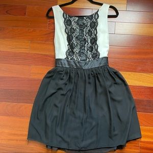 Trixxi Sleeveless Black and White Lace Dress
